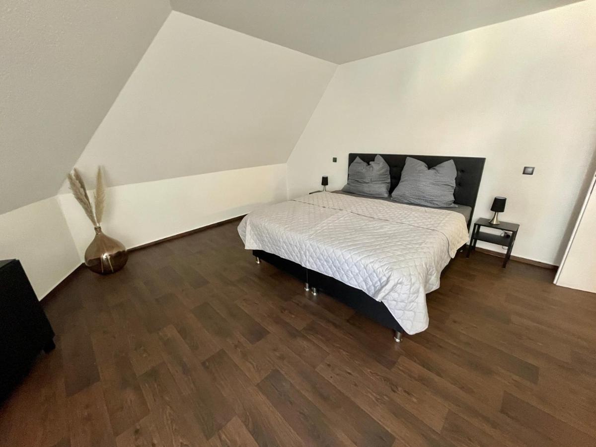 Ferienwohnung Augenblick - Stylisches Apartment In Der Besten Altstadtlage Von إرفورت المظهر الخارجي الصورة